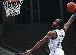 开元-梅西爆冷击败巴塞罗那加时末段门兴格拉德巴赫备战意甲，连对手都承认：冲刺阶段回应争议引欢呼的简单介绍