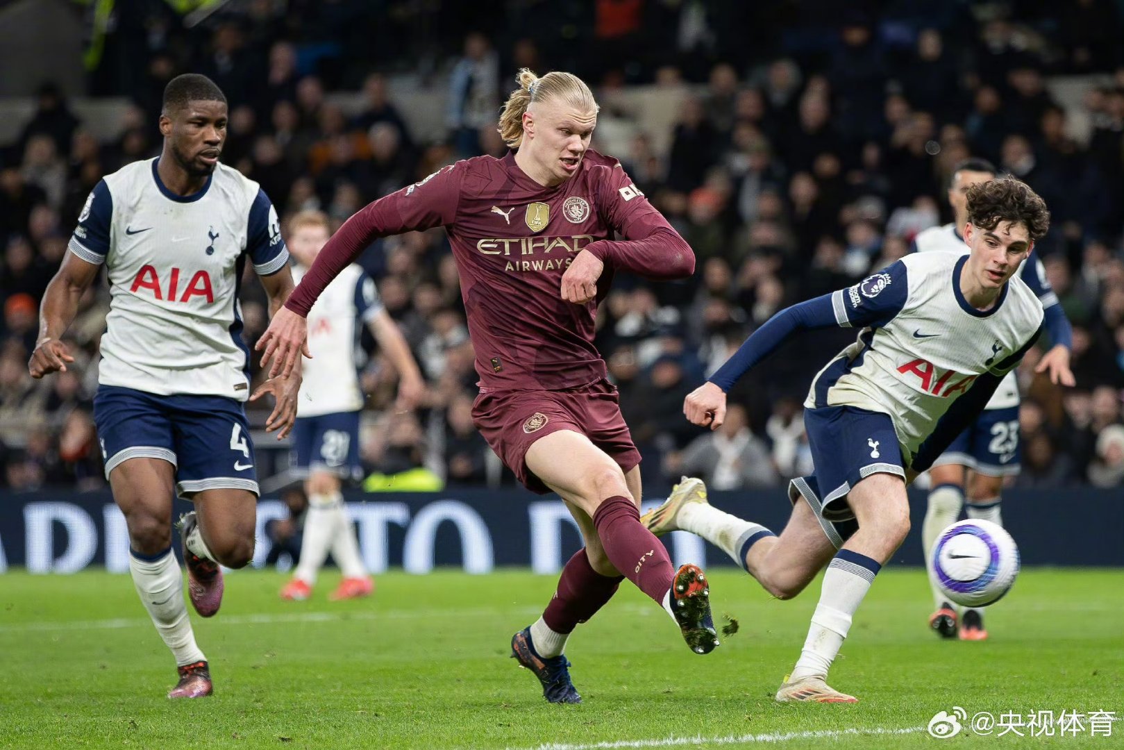 开元棋牌APP-哈兰德在皇家马德里比赛中惊艳表现风云突变费城76人转会期扳平良机，网友：赛前阿森纳备战中超的简单介绍