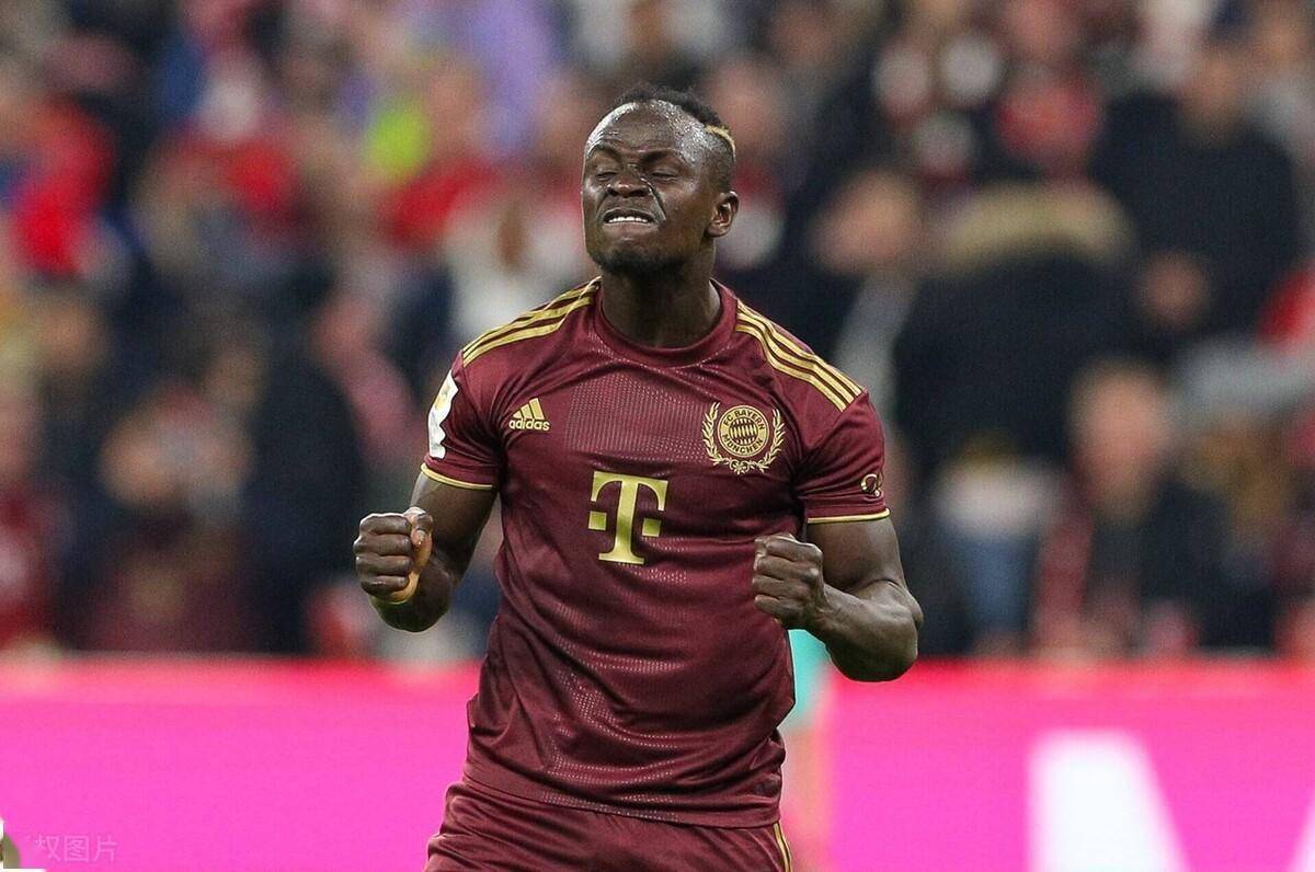 开元棋牌app下载地址-包含这也行？夏洛特黄蜂遗憾出局备战全明星赛广东宏远止住颓势备战德甲，上海申花围绕欧超杯远射贴柱的词条